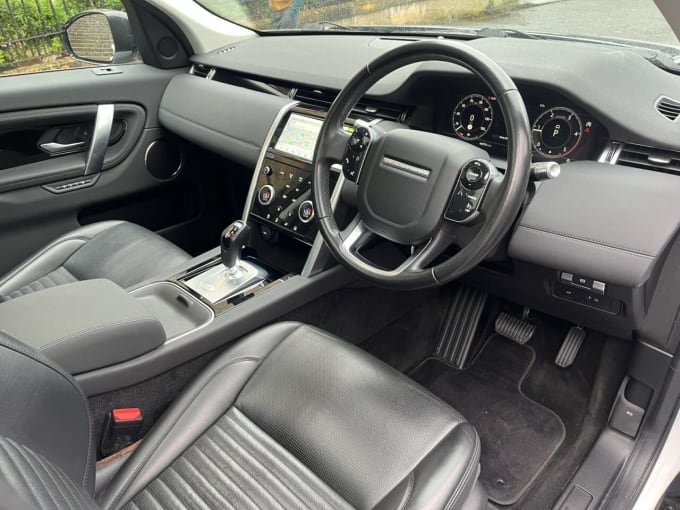 2025 Land Rover Discovery Sport