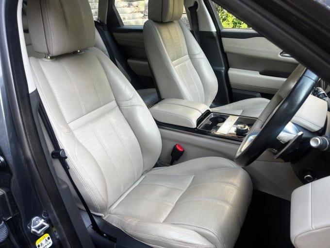 2025 Land Rover Range Rover Velar