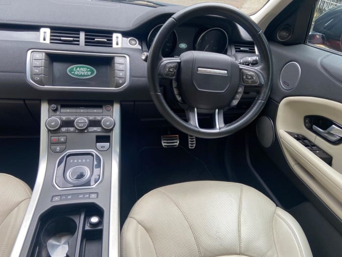 2025 Land Rover Range Rover Evoque