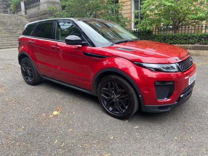 2025 Land Rover Range Rover Evoque
