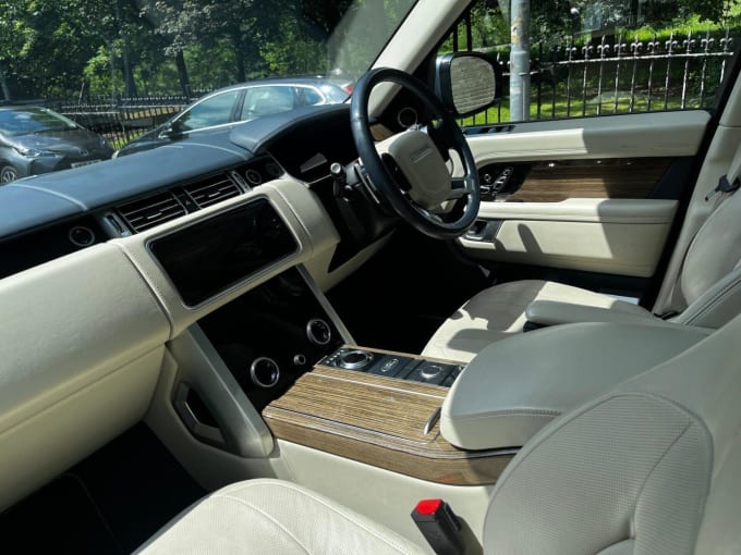 2025 Land Rover Range Rover