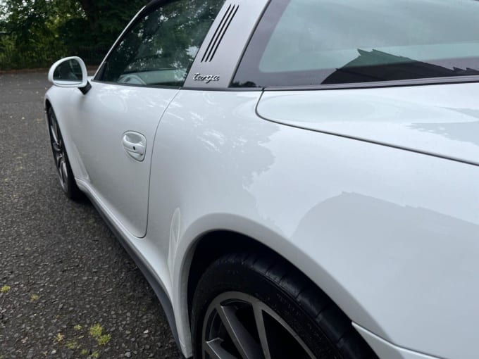 2025 Porsche 911