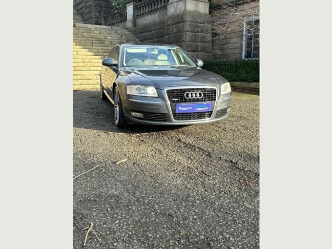 2025 Audi A8
