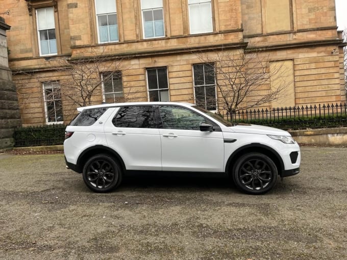 2025 Land Rover Discovery Sport