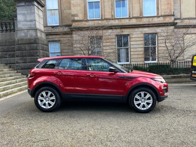 2025 Land Rover Range Rover Evoque