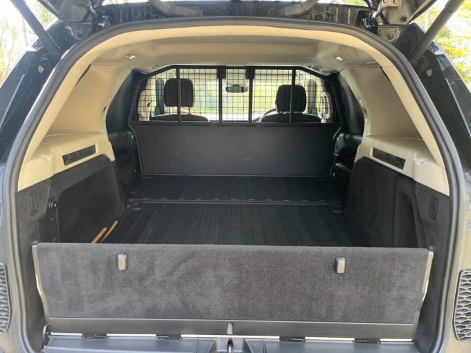 2025 Land Rover Discovery