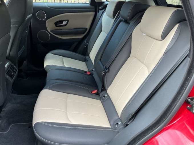 2025 Land Rover Range Rover Evoque