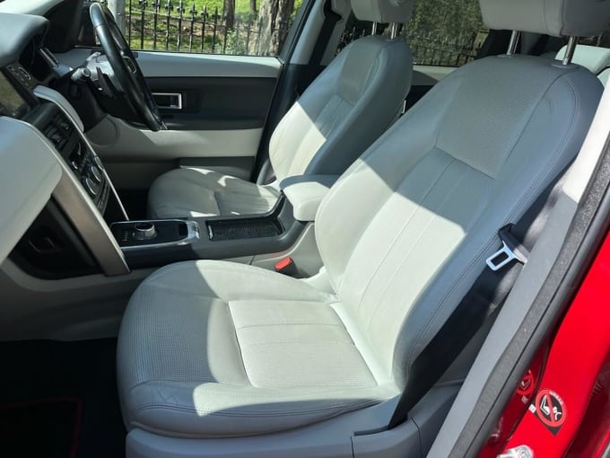 2025 Land Rover Discovery Sport