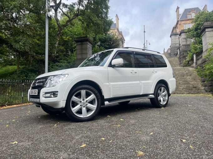 2025 Mitsubishi Shogun