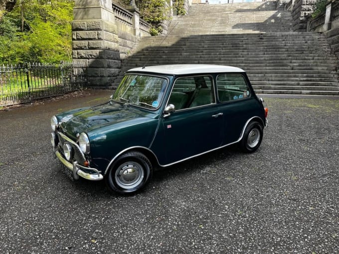 2025 Rover Mini