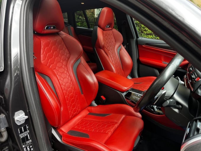 2025 BMW X4 M