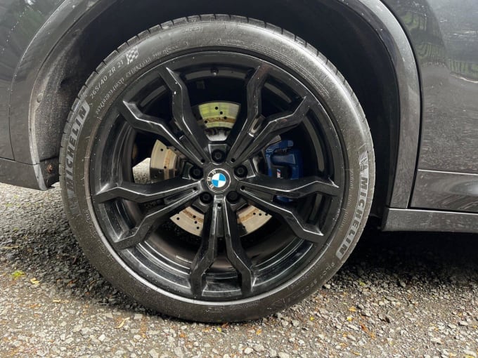 2025 BMW X4 M