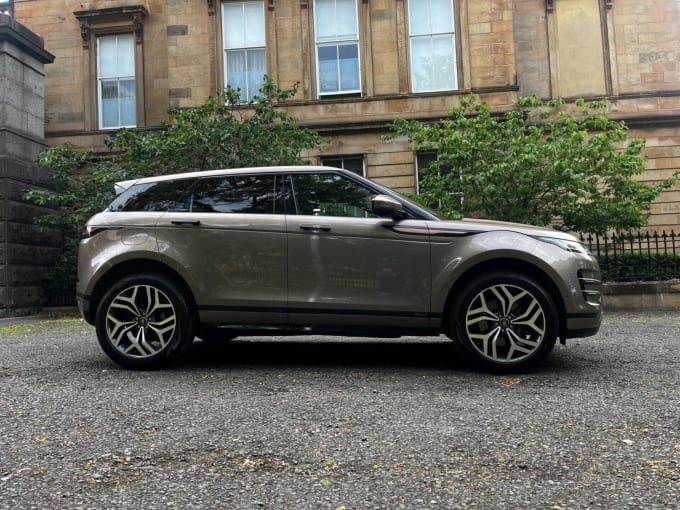 2025 Land Rover Range Rover Evoque