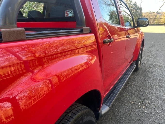 2025 Isuzu D-max