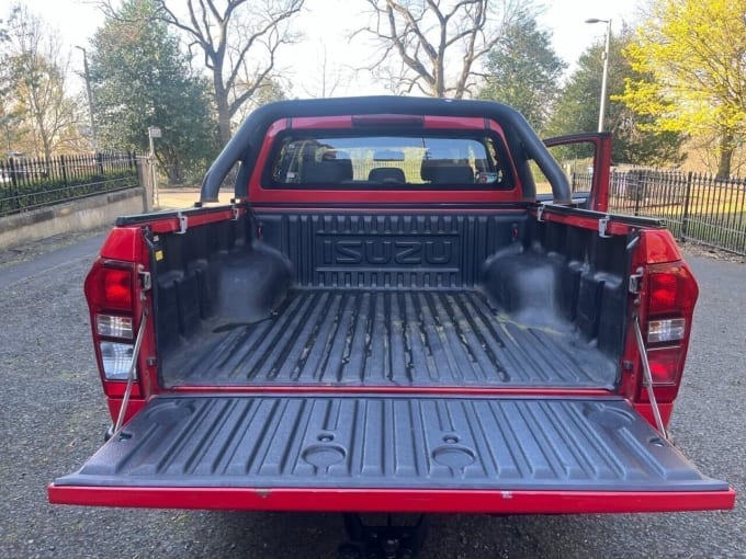 2025 Isuzu D-max