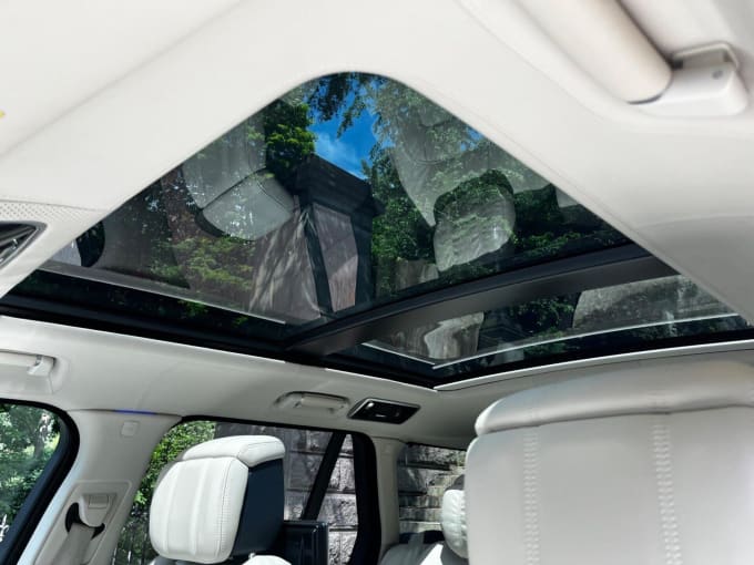 2025 Land Rover Range Rover