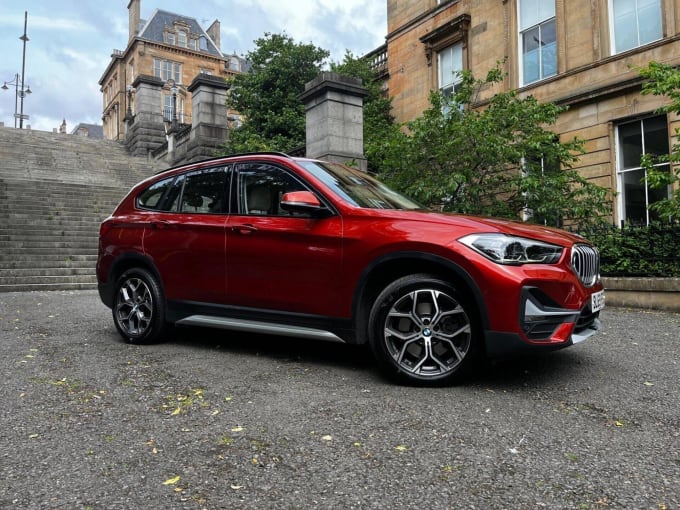 2025 BMW X1
