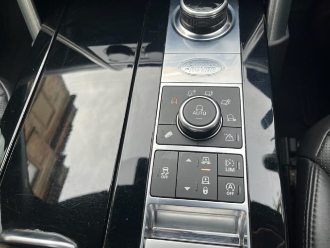 2025 Land Rover Discovery