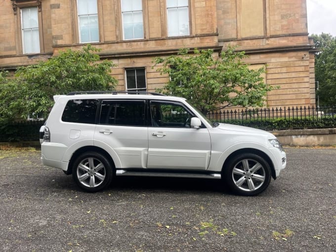 2025 Mitsubishi Shogun