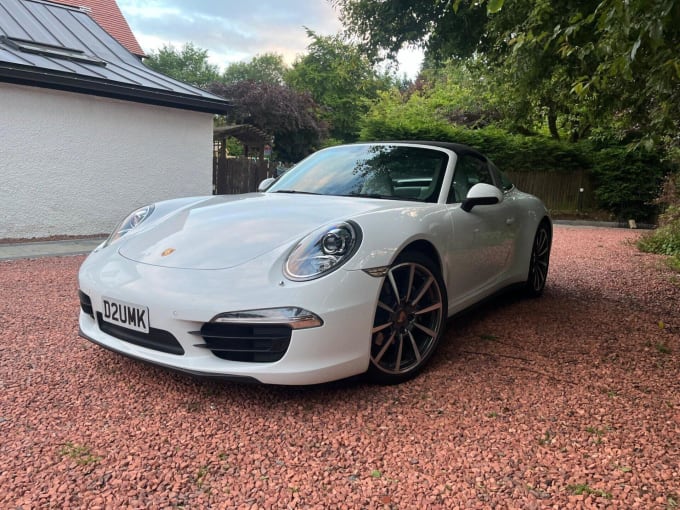 2025 Porsche 911