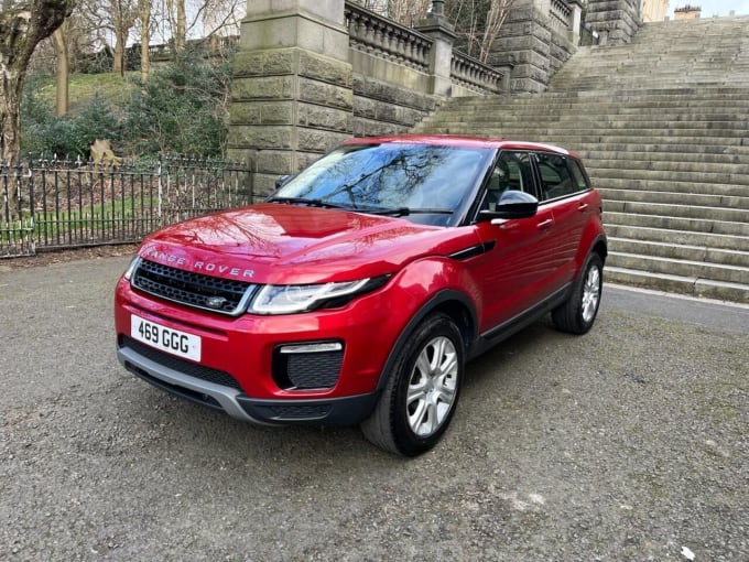 2025 Land Rover Range Rover Evoque