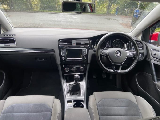 2025 Volkswagen Golf