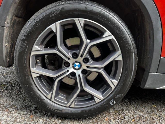2025 BMW X1