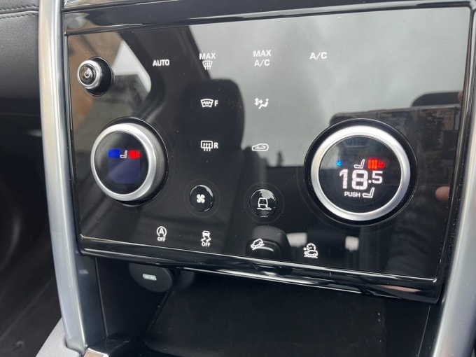 2025 Land Rover Discovery Sport