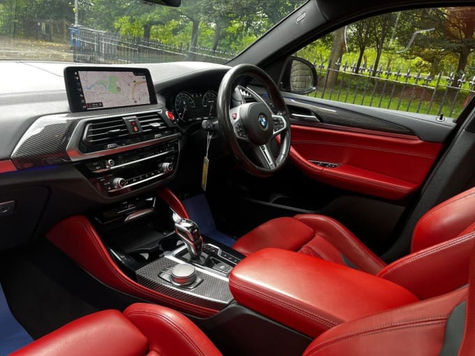 2025 BMW X4 M