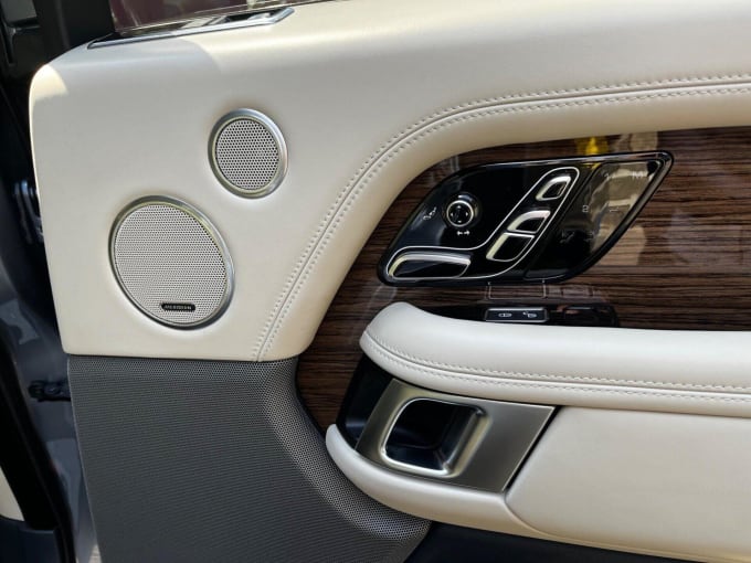 2025 Land Rover Range Rover