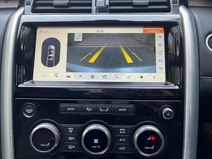 2025 Land Rover Discovery