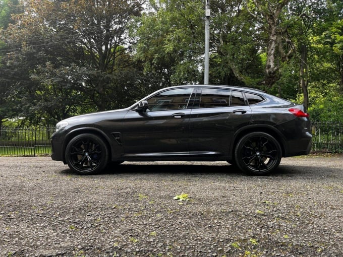 2025 BMW X4 M