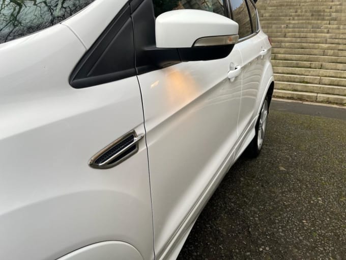 2025 Ford Kuga