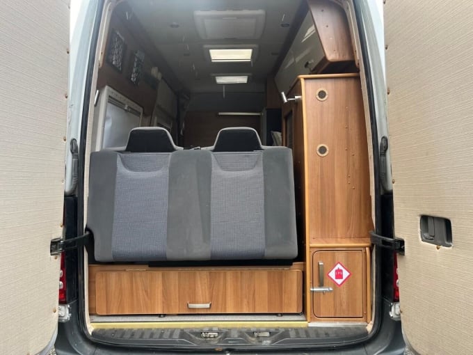 2025 Mercedes-benz Sprinter