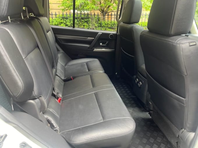 2025 Mitsubishi Shogun