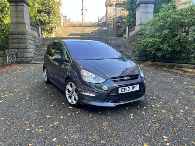 2025 Ford S-max