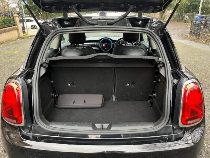 2025 Mini Hatch