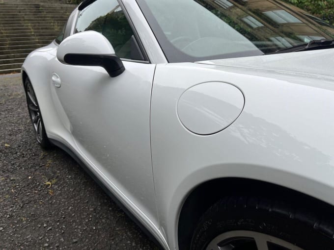 2025 Porsche 911