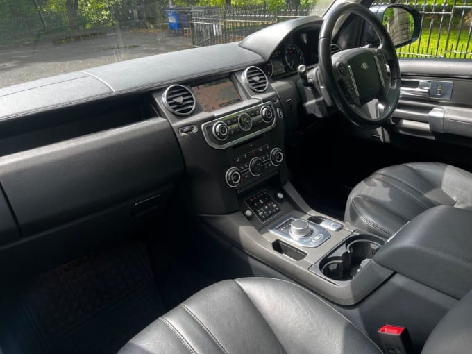 2025 Land Rover Discovery 4