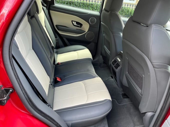 2025 Land Rover Range Rover Evoque