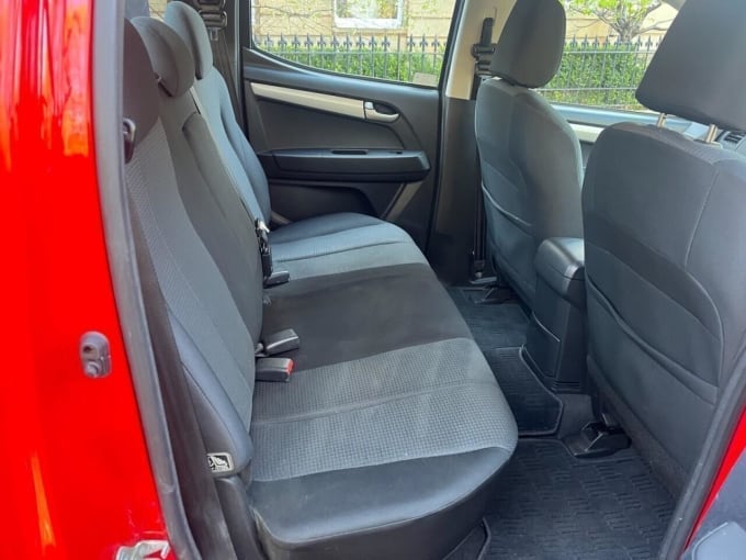 2025 Isuzu D-max