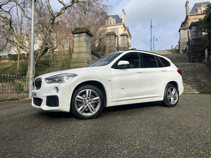 2025 BMW X1