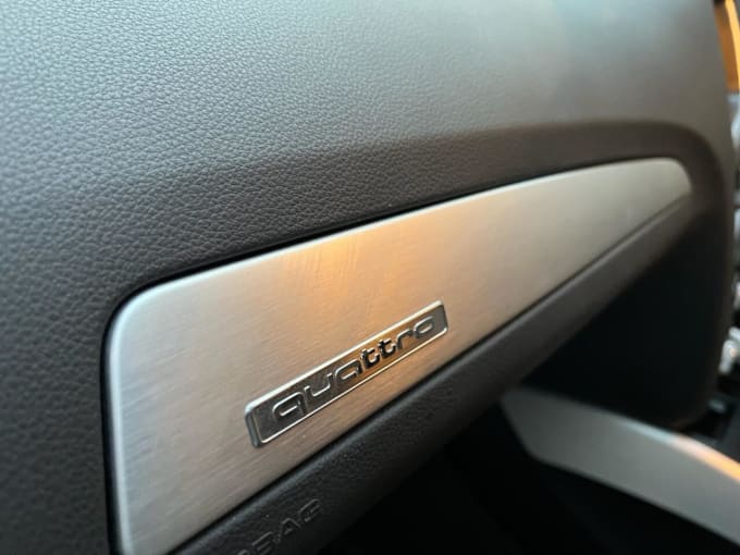 2025 Audi Sq5