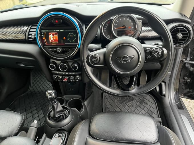 2025 Mini Hatch