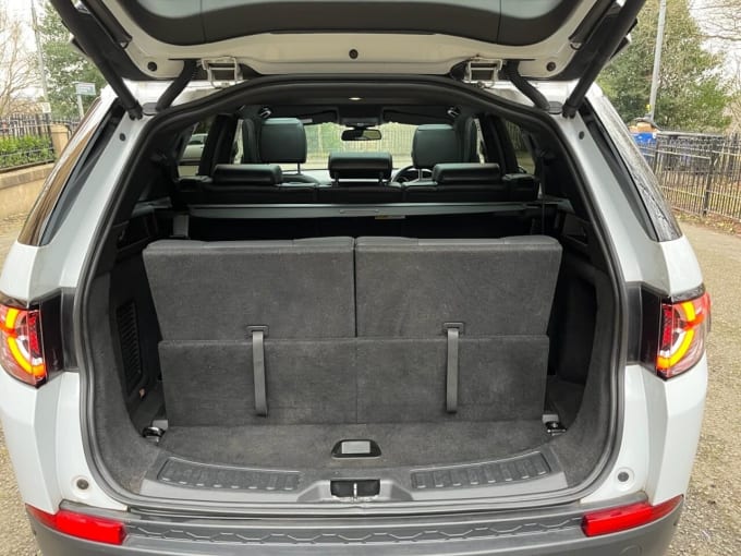 2025 Land Rover Discovery Sport