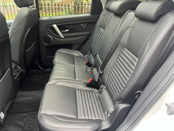 2025 Land Rover Discovery Sport