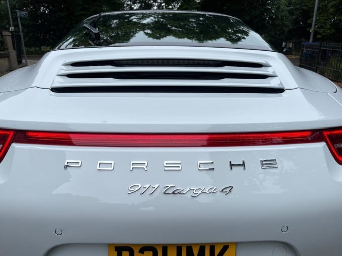 2025 Porsche 911
