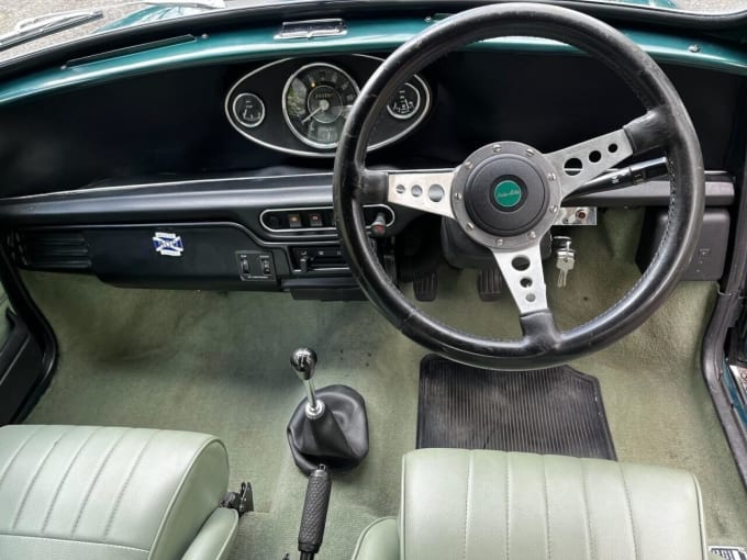 2025 Rover Mini