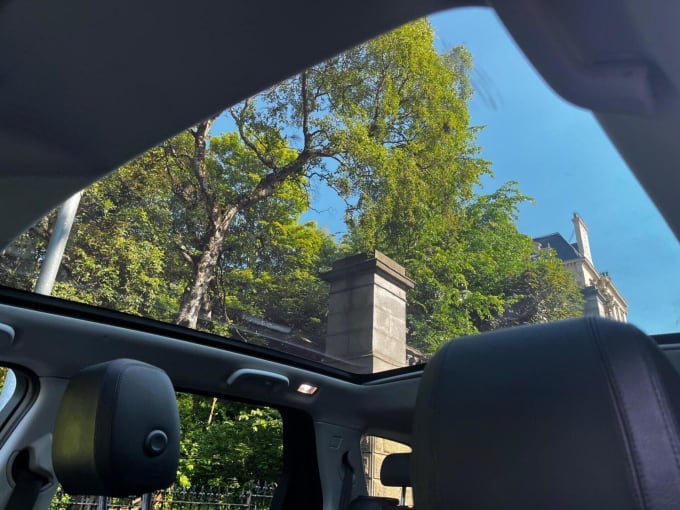 2025 Land Rover Discovery Sport
