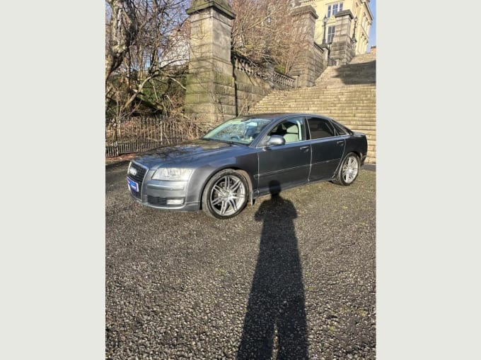 2025 Audi A8